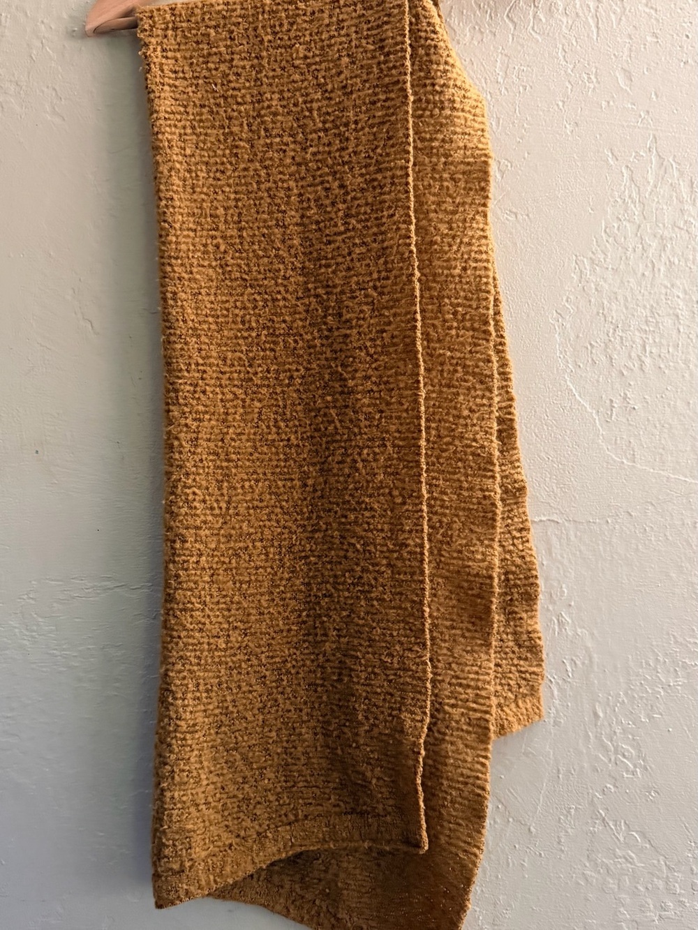 aerie Golden Mustard Textured Knit Scarf Wrap